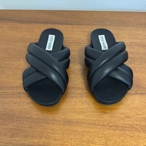 Steve Madden Black Sandals 7